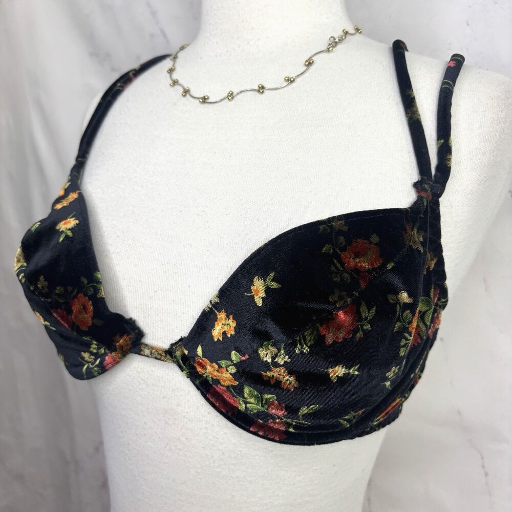 Vintage Fredericks of Hollywood Velvet Floral Black Push Up Bra 34B Ethereal